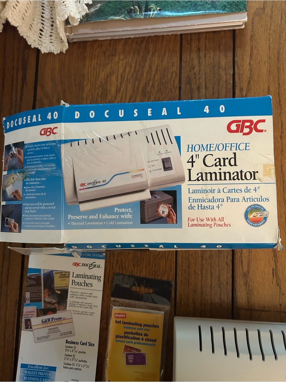 GBC DocuSeal 40 4" Card Laminator - plus 24 business card sized pouches.